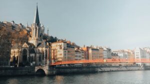 Une journée à Lyon : gastronomie, Traboules et Fourvière — Daytour France