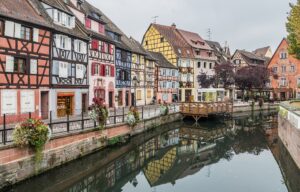 Visiter Colmar en 1 jour : Petite Venise et vignobles — Daytour France